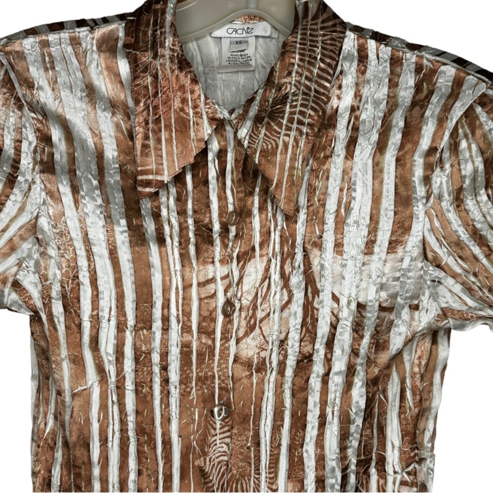 Cache Blouse‎ - Picture 2 of 5